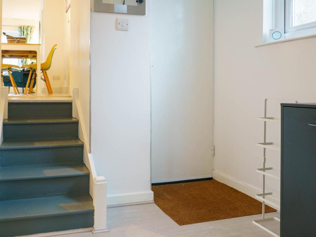 Pass The Keys Modern 2 Bed Flat Overlooking Aberaeron Harbour Eksteriør billede