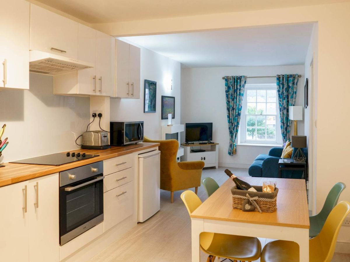 Pass The Keys Modern 2 Bed Flat Overlooking Aberaeron Harbour Eksteriør billede