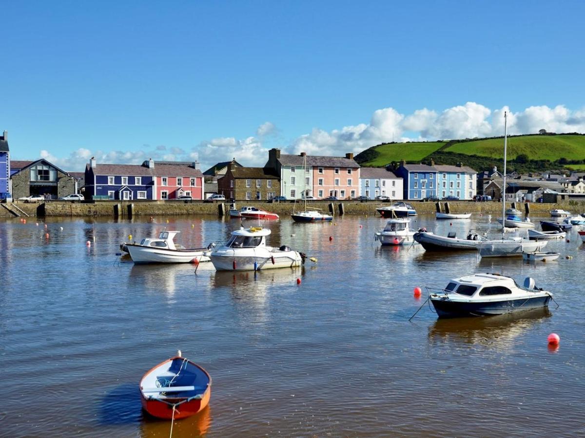 Pass The Keys Modern 2 Bed Flat Overlooking Aberaeron Harbour Eksteriør billede