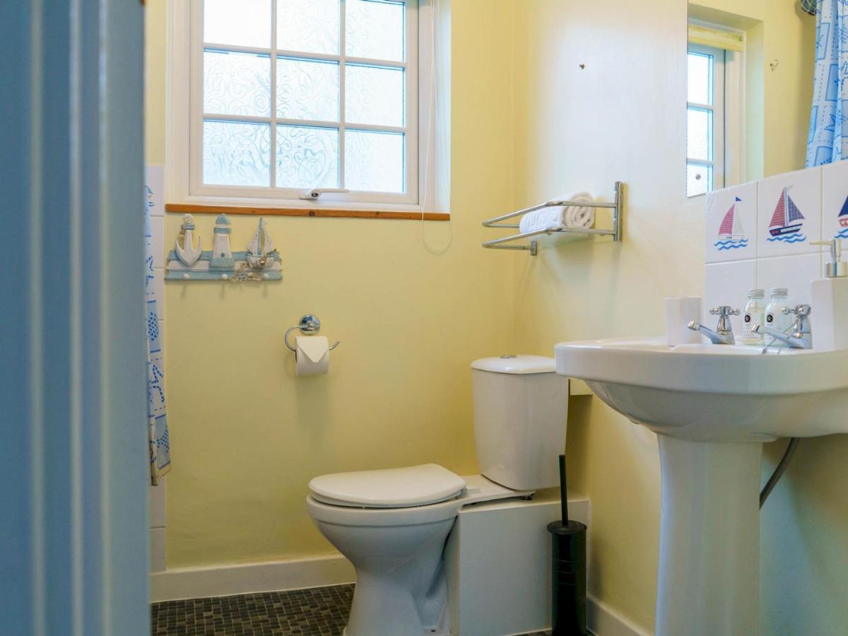 Pass The Keys Modern 2 Bed Flat Overlooking Aberaeron Harbour Eksteriør billede
